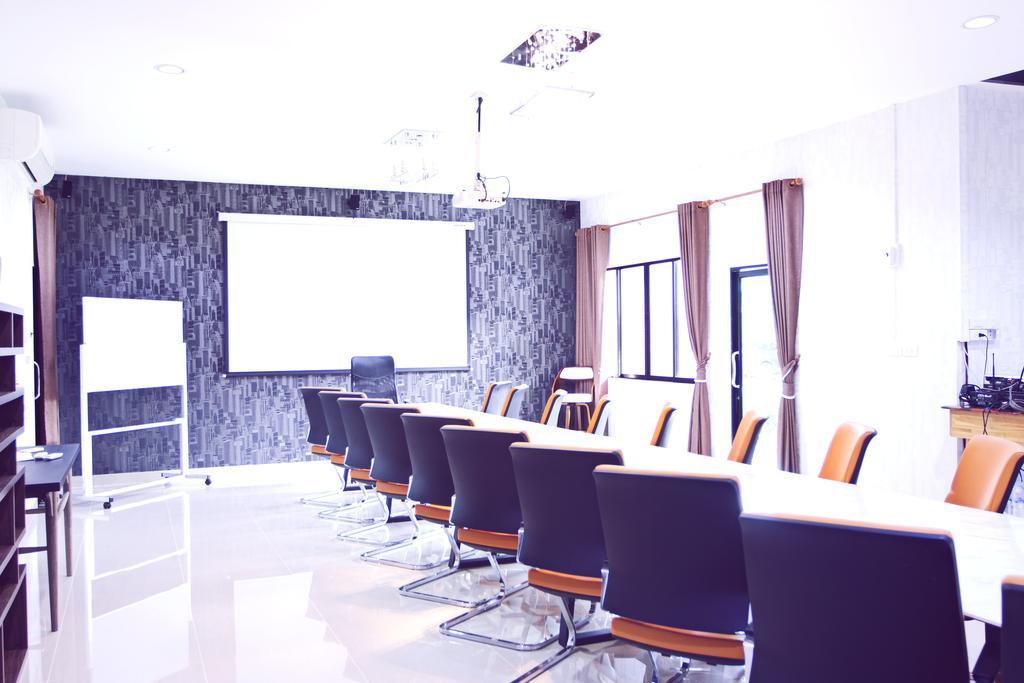 Vantage Health Resort Nong Prue Buitenkant foto